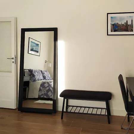 Porta 93 *